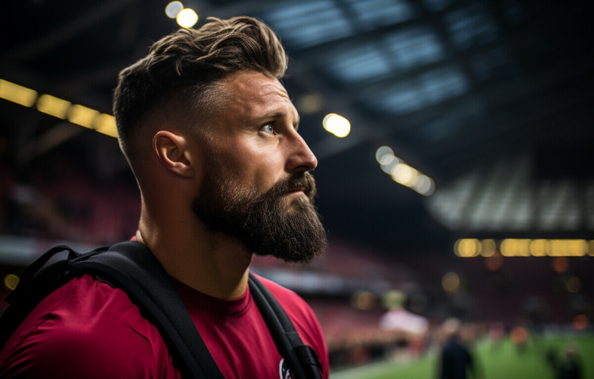 Giroud lors du match AC Milan Dortmund le 28 Novembre